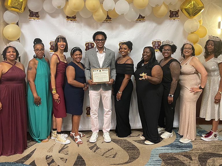 Certificate-of-Excellence-News Bridges to Independence received a Certificate of Excellence for their Community work from Sigma Theta Alpha Military Sorority, Inc